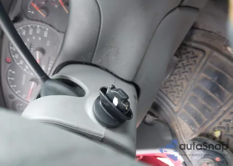 2002 Mazda B3000 Ds z USA, uszkodzony, nr VIN 4F4YR12UX2TM06004